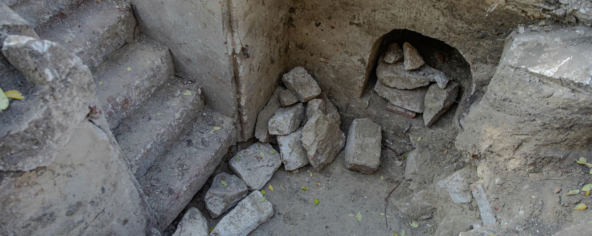 Arheologii au descoperit subsolul fostului Muzeu Bisericesc - Sputnik Moldova, 1920, 09.11.2021