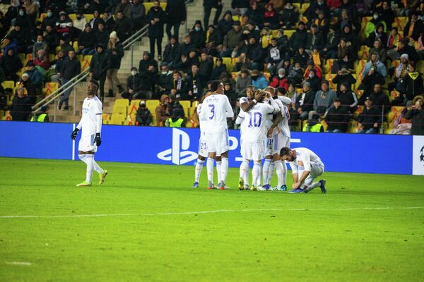 Meciul de fotbal între Real Madrid și Sheriff Tiraspol în Liga Campionilor - Sputnik Moldova