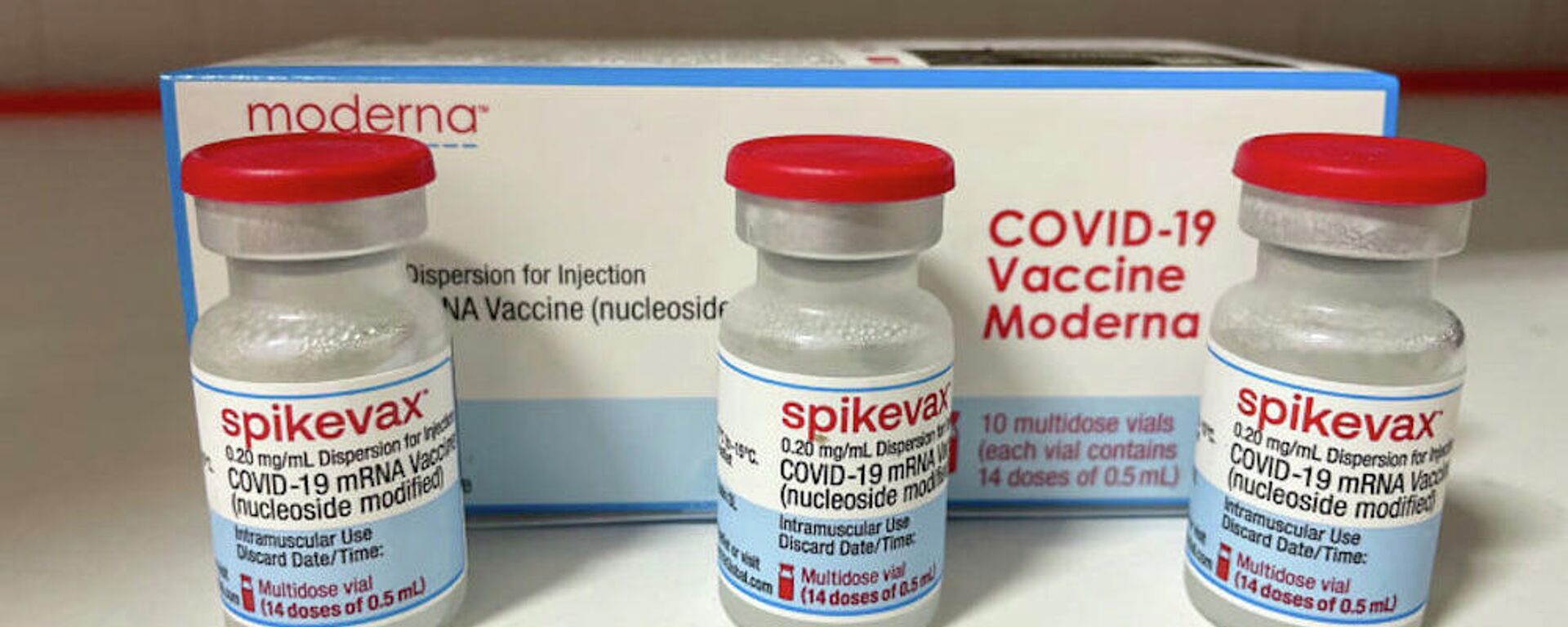 Moldova a recepționat primul lot de vaccin Spikevax produs de Moderna - Sputnik Moldova, 1920, 28.11.2021