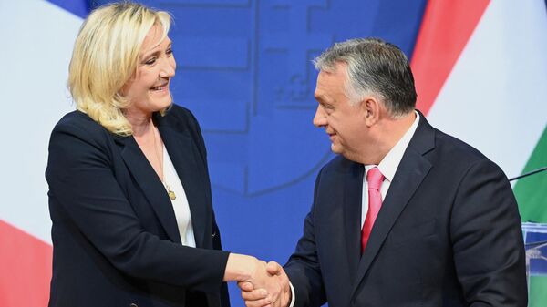Marine Le Pen și Viktor Orban - Sputnik Moldova-România