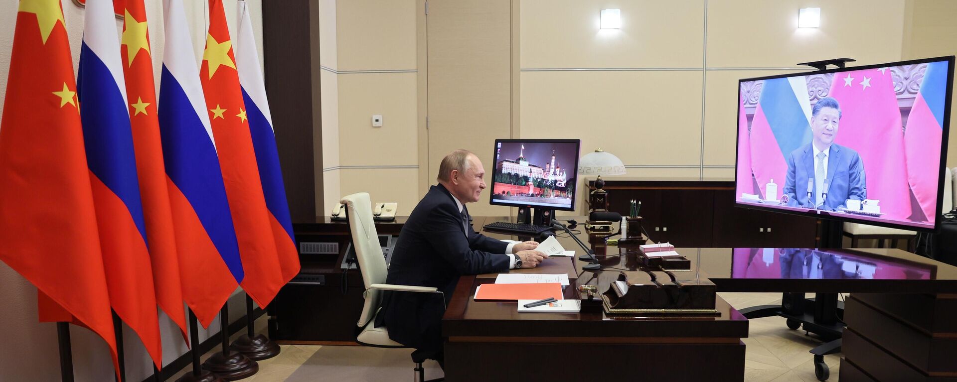 Переговоры президента РФ В. Путина с председателем КНР Си Цзиньпином - Sputnik Молдова, 1920, 15.12.2021