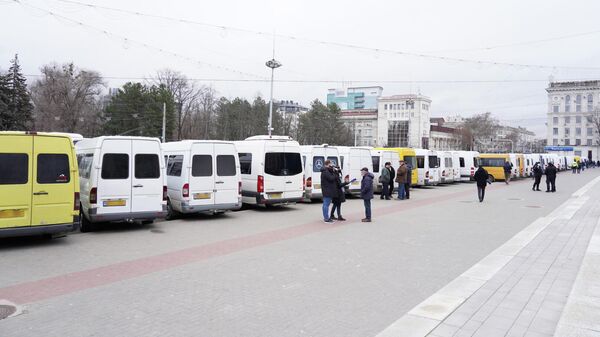 Transportatori d epasageri la protest în centrul Chișinăului - Sputnik Moldova