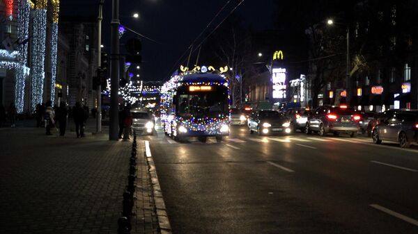 Какие сюрпризы ждут жителей и гостей Кишинева, если сесть в эти троллейбусы - Sputnik Молдова