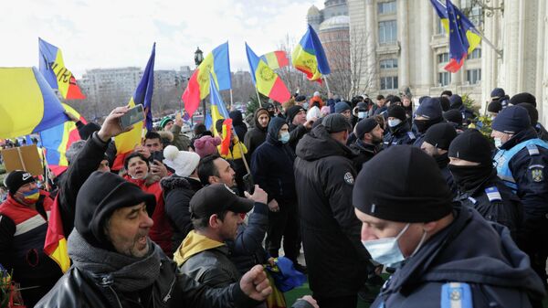 Proteste la Bucuresti impotriva certificatului verde obligatoriu - Sputnik Moldova-România