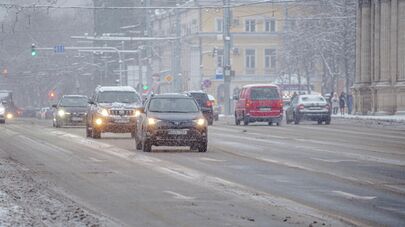 Люди и общественный транспорт