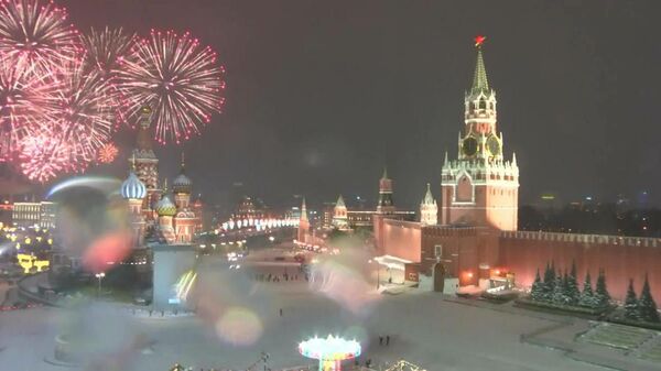 Spectacol de artificii la Moscova în noaptea de Revelion - imagini magnifice - Sputnik Moldova-România