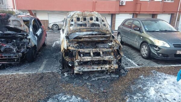 Mașini cuprinse de flăcări în Capitală - Sputnik Moldova