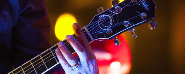 “Фа-Диез”. Мотивы средневековые - рок современный - Sputnik Молдова