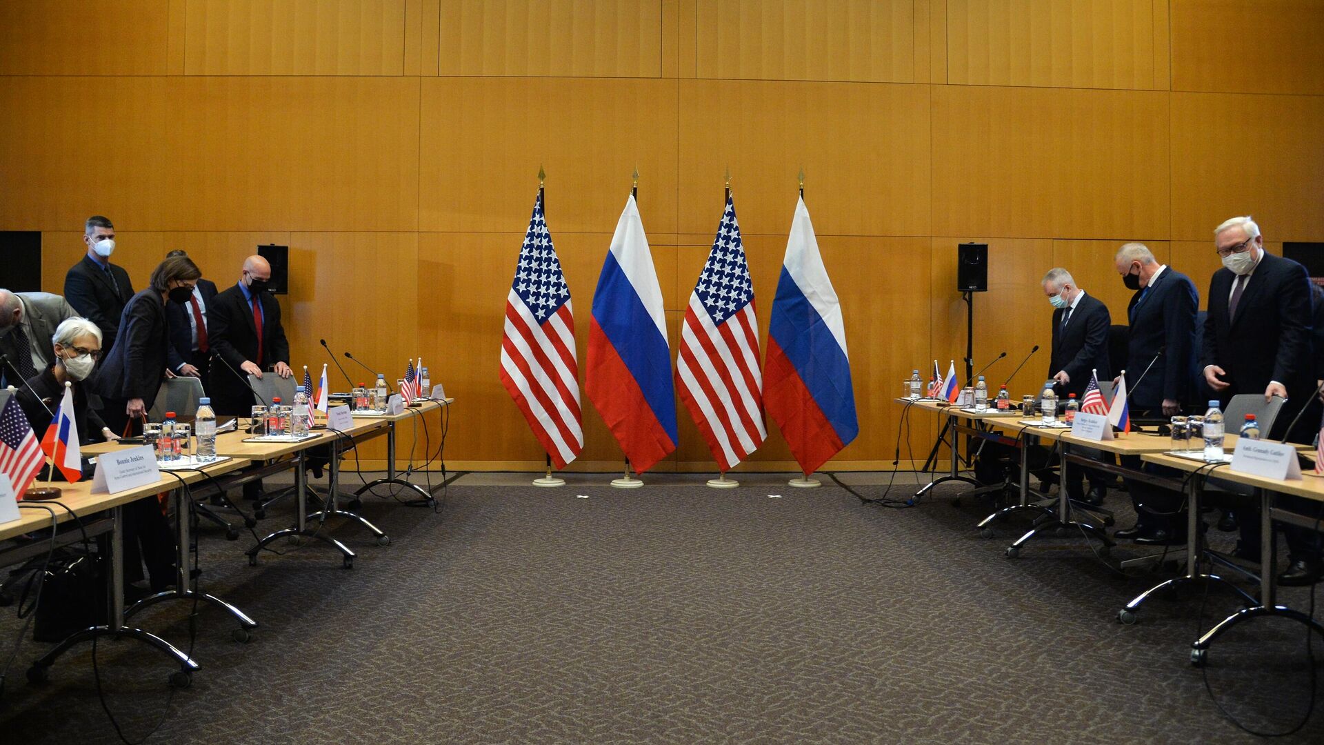 Переговоры Россия–США по гарантиям безопасности в Женеве - Sputnik Молдова, 1920, 11.01.2022