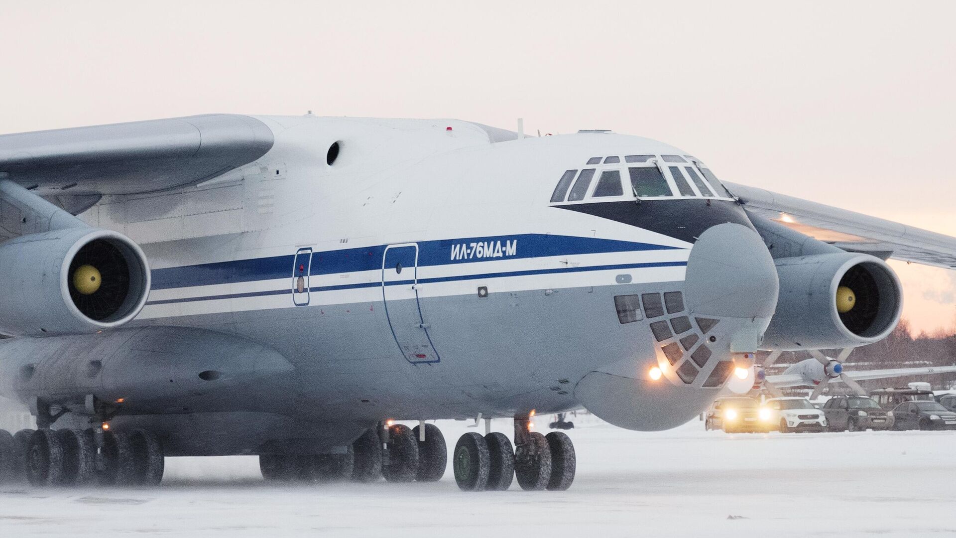 Forțele de menținere a păcii OTSC părăsesc Kazahstanul pe avioane IL-76 - Sputnik Moldova, 1920, 14.01.2022