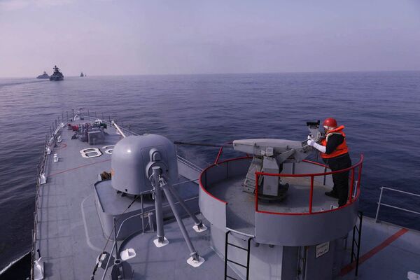 Морской пехотинец Ирана участвует в совместных военно-морских учениях ВМС Ирана, Китая и России в северной части Индийского океана. - Sputnik Молдова