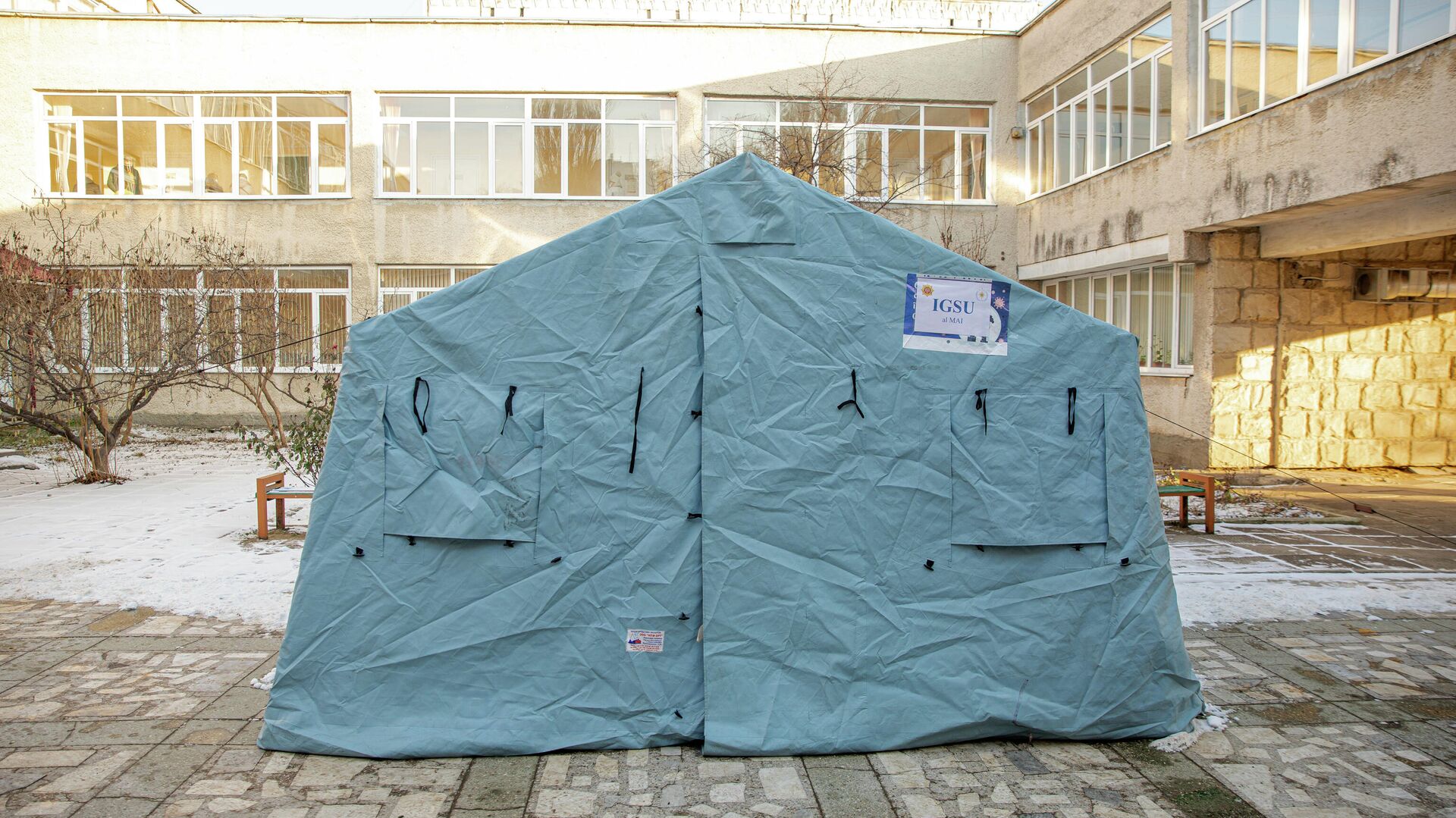 Палатка для тестирования на COVID-19 в Кишиневе - Sputnik Молдова, 1920, 25.01.2022