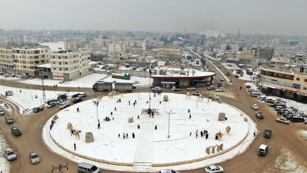Вид с воздуха на заснеженный город Азаз, Сирия. - Sputnik Молдова