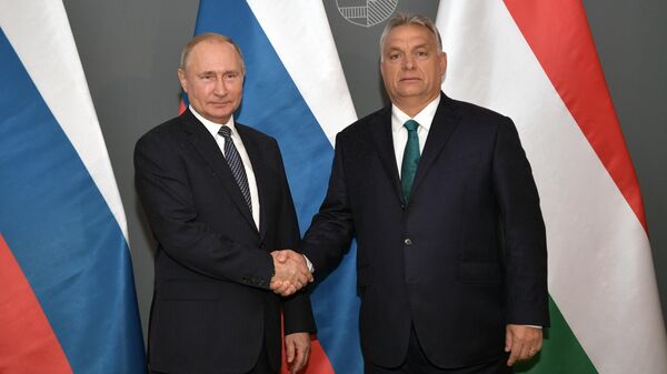 Президент РФ Владимир Путин и премьер-министр Венгрии Виктор Орбан - Sputnik Молдова