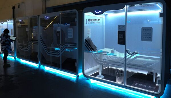 Также в главном пресс-центре зимних Олимпийских игр установлены специальные кабины для сна. - Sputnik Молдова