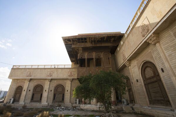 Дворцовый  комплекс бывшего иракского лидера Саддама Хусейна городе Басра. - Sputnik Молдова