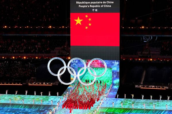 Спортсмены сборной КНР во время парада атлетов на церемонии открытия XXIV зимних Олимпийских игр в Пекине - Sputnik Молдова