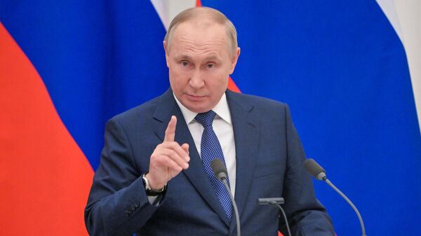 Президент РФ В. Путин провел переговоры с президентом Франции Э. Макроном - Sputnik Moldova-România