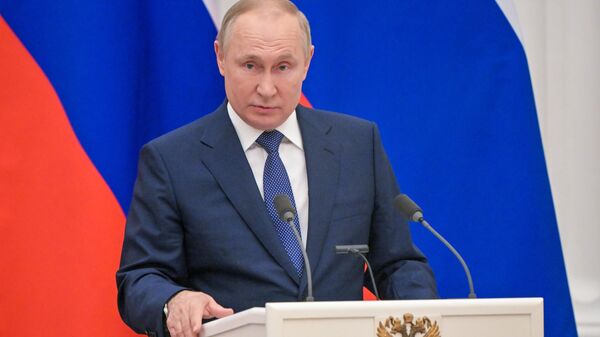 Президент РФ В. Путин провел переговоры с президентом Франции Э. Макроном - Sputnik Молдова