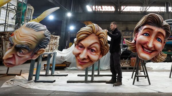 Изготовление гигантских голов к 137-му карнавалу в Ницце, Франция - Sputnik Moldova-România