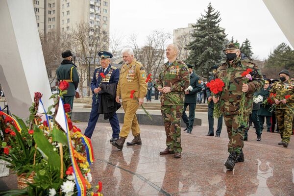 I-au comemorat pe cei căzuți în Afganistan și cei care au participat la război, dar au rămas în viață  - Sputnik Moldova