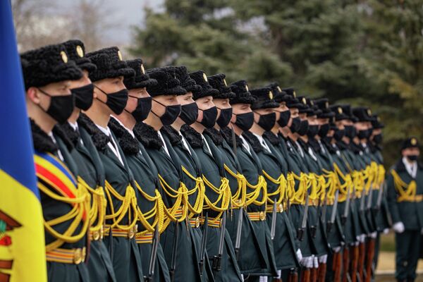 Ceremonia de comemorare a ostașilor moldoveni căzuți în Afganistan a fost una solemnă - Sputnik Moldova
