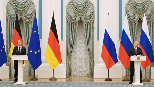 Președintele Rusiei, Vladimir Putin și cancelarul Germaniei, Olaf Scholz - Sputnik Moldova
