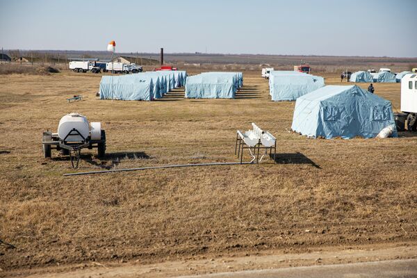 На границе Молдовы и Украины в населенных пунктах Паланка и Окница был развернут палаточный лагерь. - Sputnik Молдова