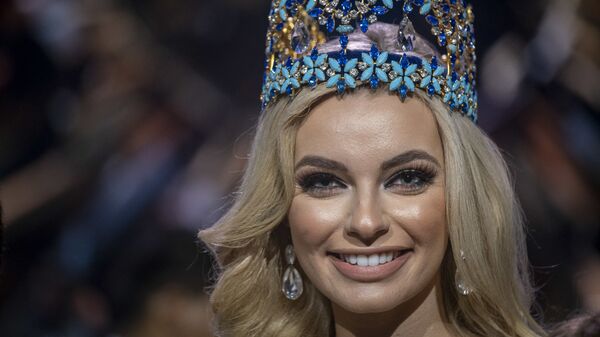 Мисс Польша Каролина Белавска победила на конкурсе красоты «Мисс мира» в Сан-Хуане, Пуэрто-Рико - Sputnik Moldova-România