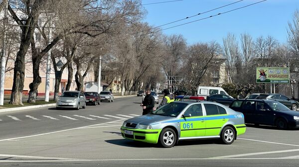 Mașină de poliție în Tiraspol - Sputnik Moldova