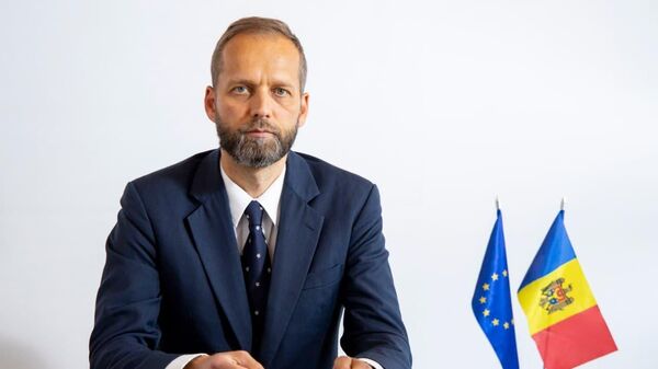Посол ЕС в Молдове Янис Мажейкс - Sputnik Молдова