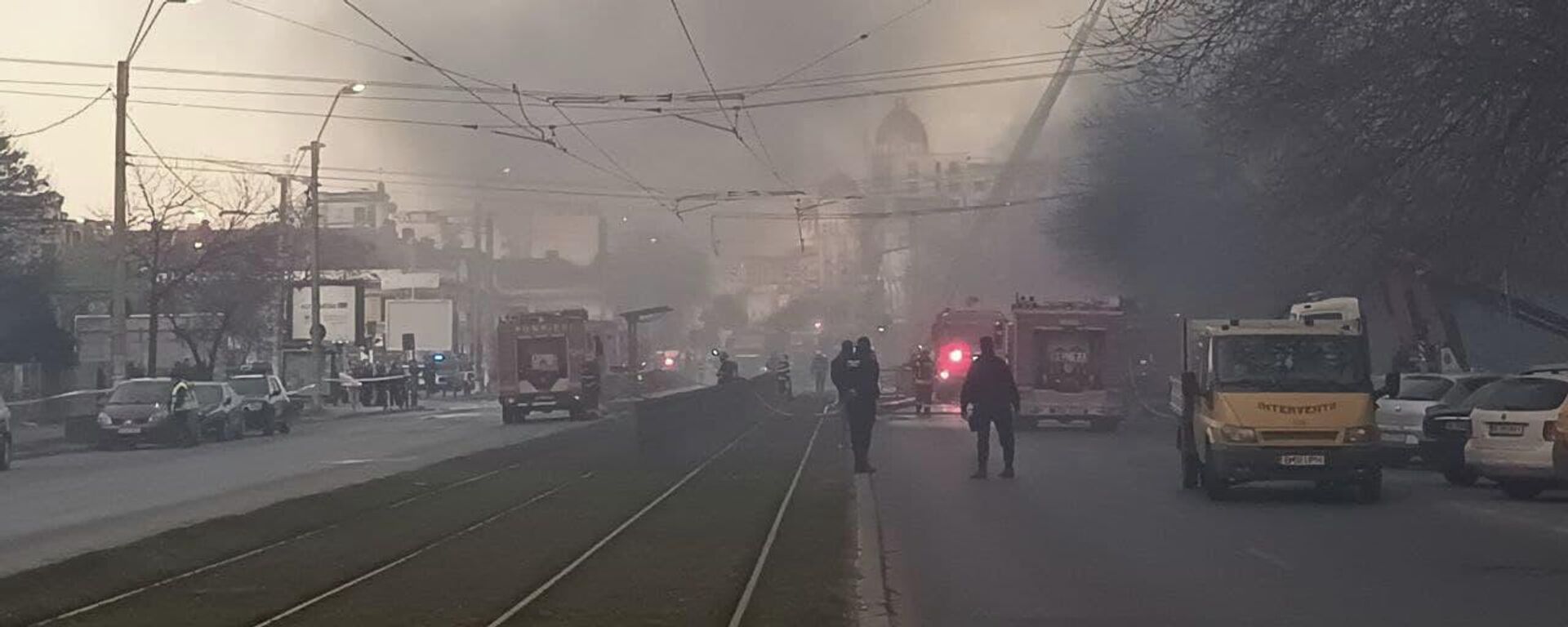 Incendiu la un centru comercial din București, Sector 5 - Sputnik Moldova-România, 1920, 22.03.2022