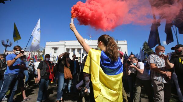 Акция протеста возле Верховной рады Украины - Sputnik Молдова