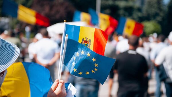 Политолог оценил давление Запада на власти Молдовы - Sputnik Молдова
