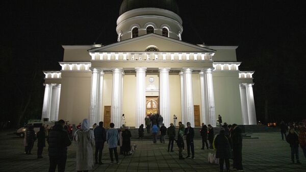 Кафедральный собор Рождества Христова в Кишиневе. - Sputnik Молдова