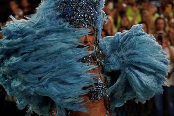 Королева Самбы на бразильском карнавале в Рио-де-Жанейро. - Sputnik Молдова