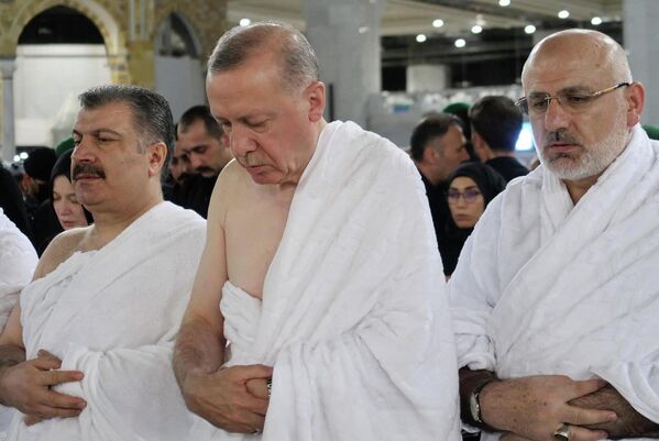 Президент Турции Реджеп Тайип Эрдоган, совершающий умру в священном городе Мекке, Саудовская Аравия. - Sputnik Молдова