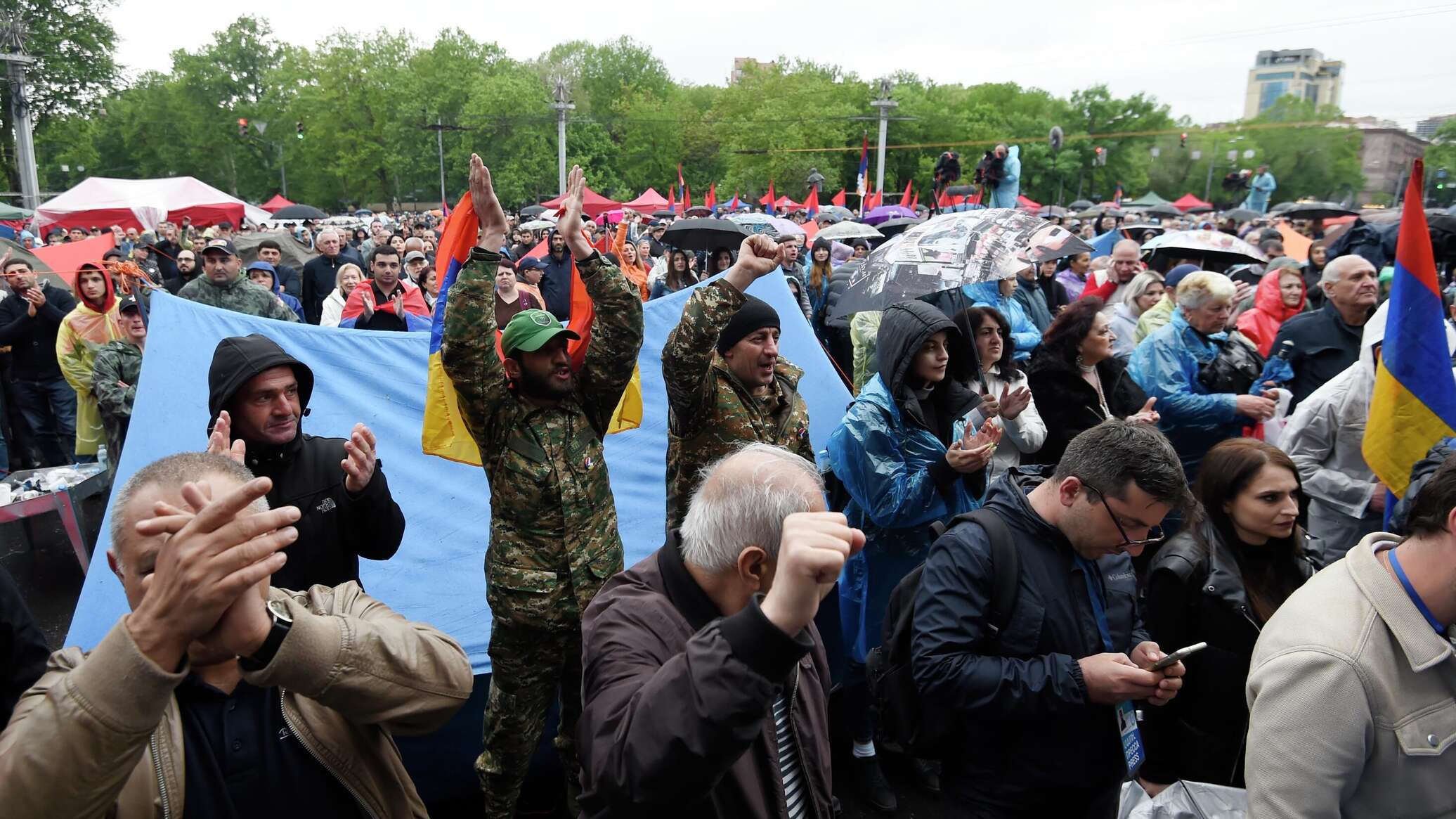 Новости армении май 2024. Митинги в Армении 2022. Митинг Армении против Пашиняна. Армения митинги оппозиции 2022. Армянская оппозиция в Ереване (2008).