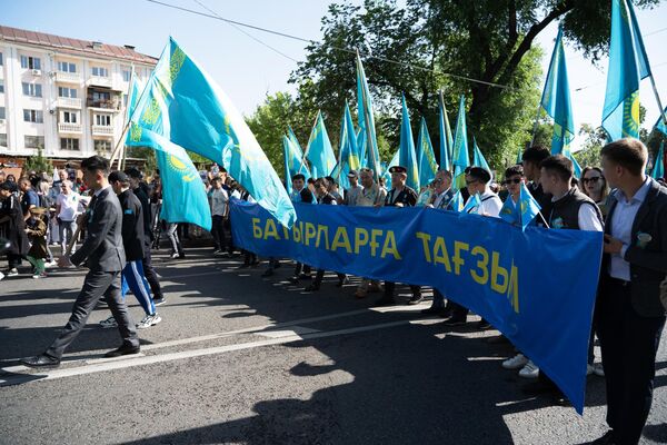Acțiunea ”Regimentul nemuritor”, organizată în Almatî, Kazahstan - Sputnik Moldova