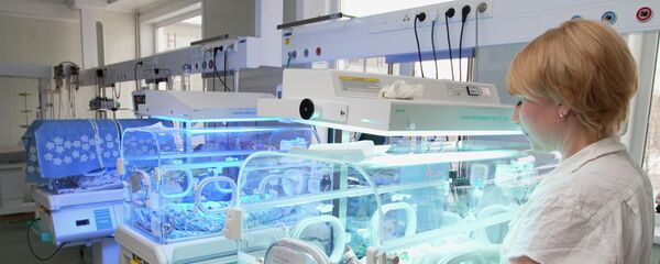 Палата реанимации и интенсивной терапии отделения недоношенных и новорожденных детей - Sputnik Moldova-România