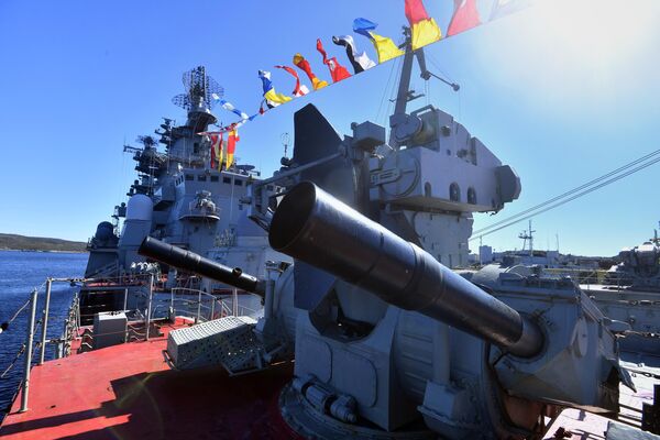 Armamentul crucișătorului cu rachete nucleare „Petru cel Mare” din Severomorsk. - Sputnik Moldova-România