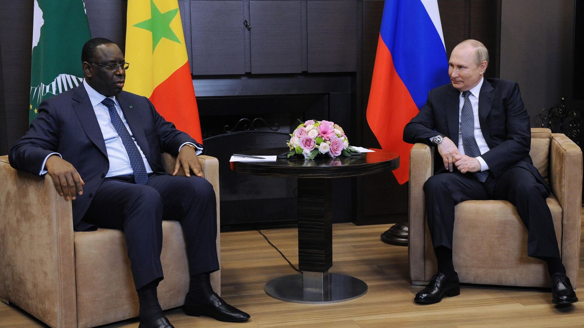 Președintele Senegalului Macky Sall, în cadrul unei întâlniri cu președintele rus Vladimir Putin - Sputnik Moldova-România, 1920, 04.06.2022