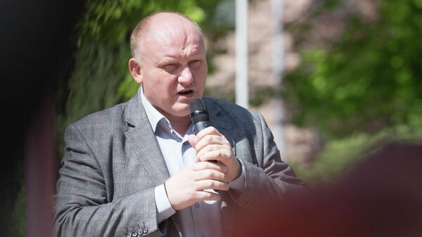 Зачем парламент Молдовы зовут на внеочередное заседание: мнение депутата - Sputnik Молдова