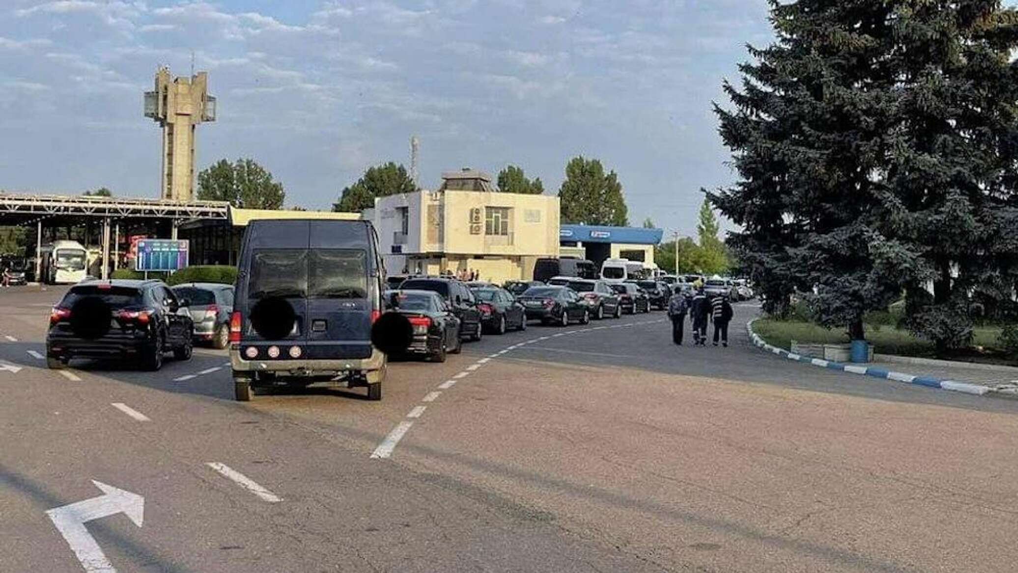 Въезд в молдову. Граница Ляушены Молдова. КПП Леушены Молдова. Пересечение границы с Молдовой. Въезд в Молдавию.