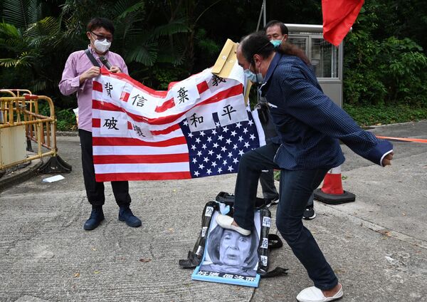 Протестующие против визита спикера палаты представителей США на Тайвань. - Sputnik Молдова