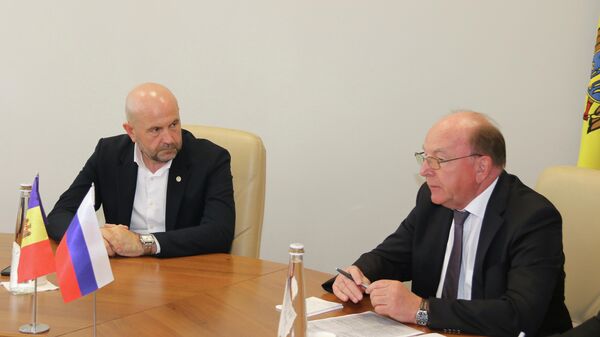 Conducerea Ministerului Agriculturii și Industriei Alimentare a avut o întrevedere cu ambasadorul Federației Ruse la Chișinău, Oleg Vasnețov, - Sputnik Moldova