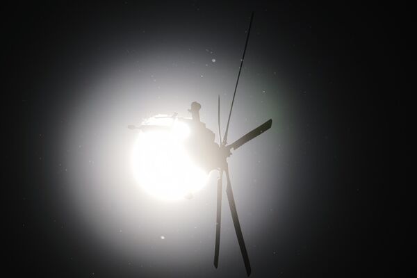 Выступление ударного вертолета Ми-28Н &quot;Ночной охотник&quot;. - Sputnik Молдова