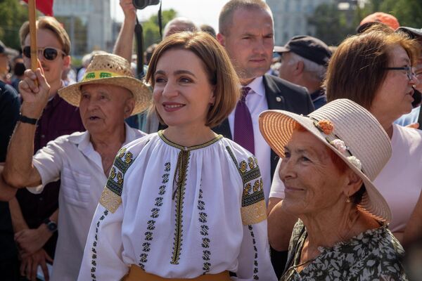 Președintele Maia Sandu a discutat cu oamenii. - Sputnik Moldova