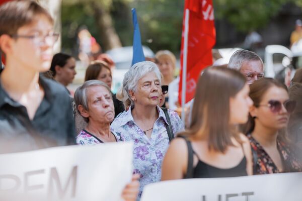 Митинг в поддержку Игоря Додона у Апелляционной палаты Кишинева. - Sputnik Молдова