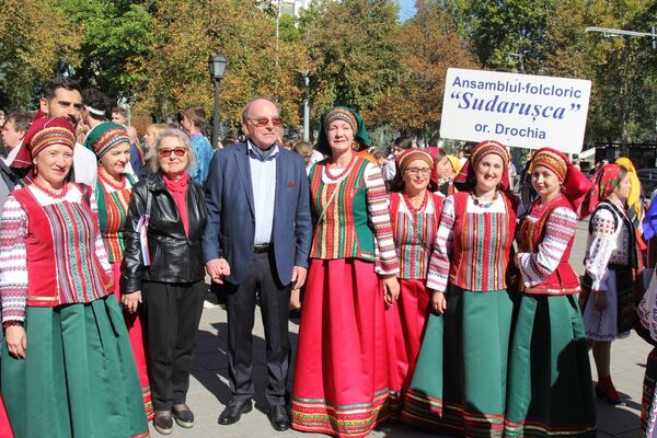 Oleg Vasnețov a participat la Festivalul Etnocultural Republican al XXI-lea „Unitate prin Diversitate”. - Sputnik Moldova
